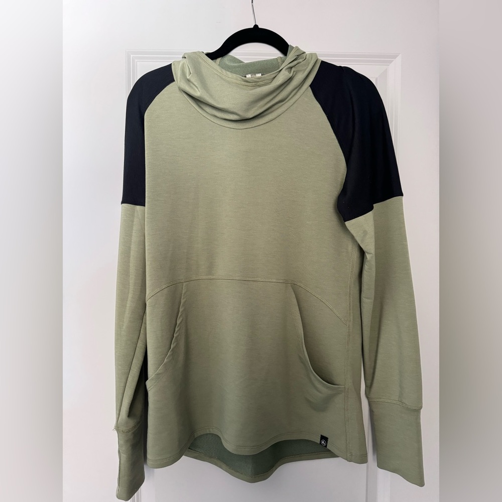 Flylow Green and Black Hoodie